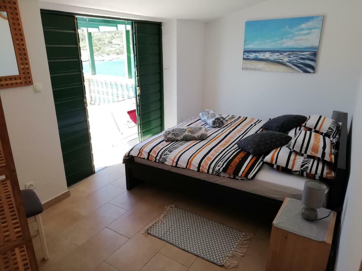 Poseidon Holiday Guesthouse Žirje Екстериор снимка